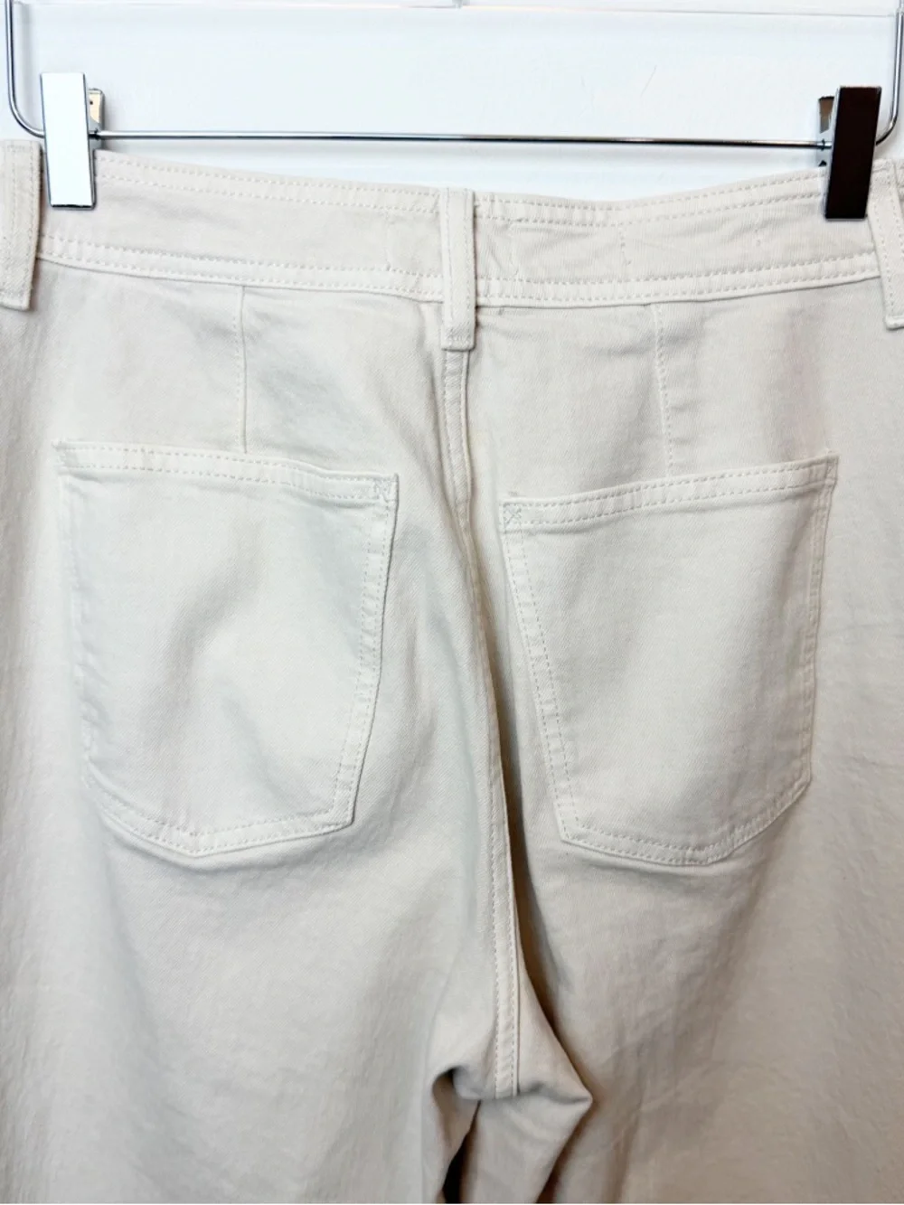 Universal Thread | Wide Leg Ankle Jeans Trousers in Cream - Picture 4 of 7